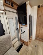 Bavaria Initial I741FC Nomade - 180cv Boîte Auto – Image 8