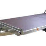 Plateau avec hayon timon réglable nu freiné 2 essieux vérin hydraulique 510×220*